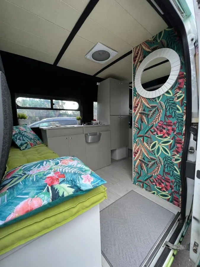 Camping On Road- Feel Freedom With Campervan! Guincho  España